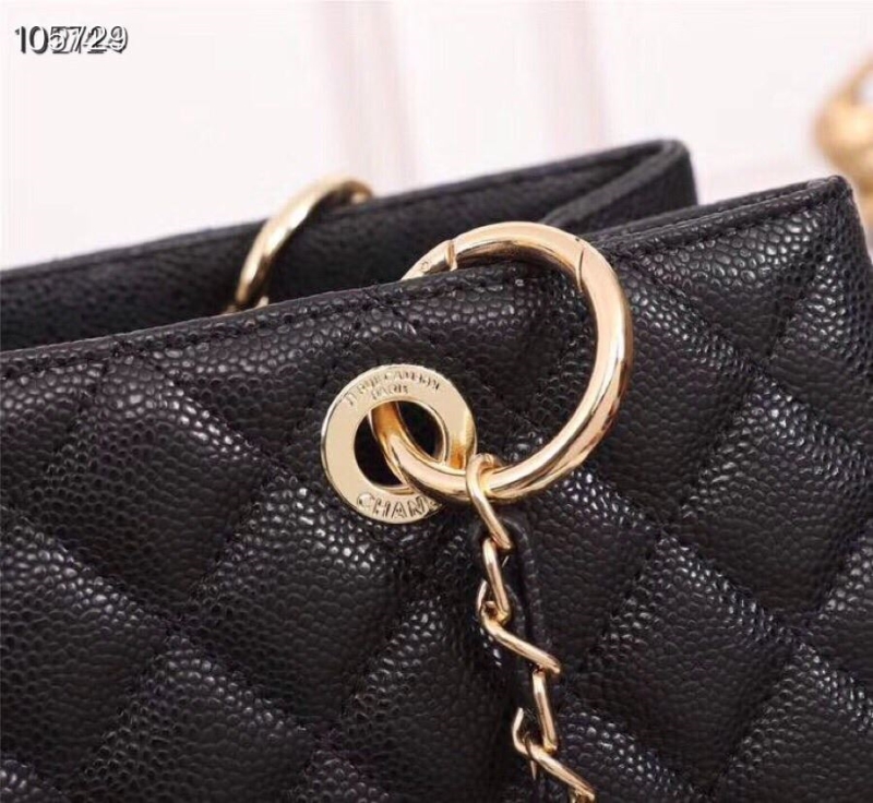 Ch**el shopping bags